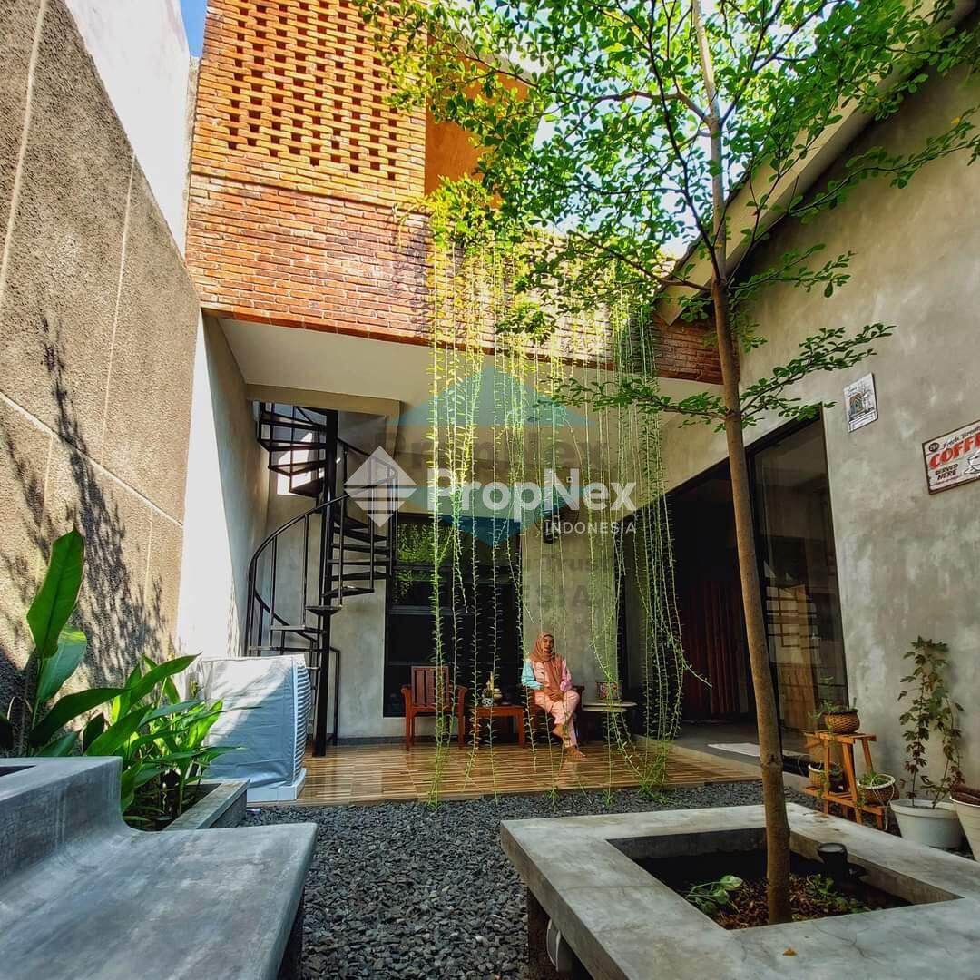 Dijual Rumah - TURUN HARGA Rumah Bendul merisi | PropNex Plus